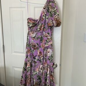 ASTR beautiful floral one shoulder puff sleeve dress